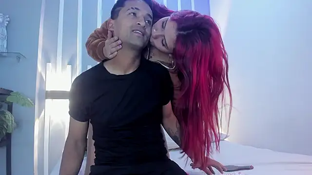 Chatroom XXX en direct de Nikki_and_Mayk