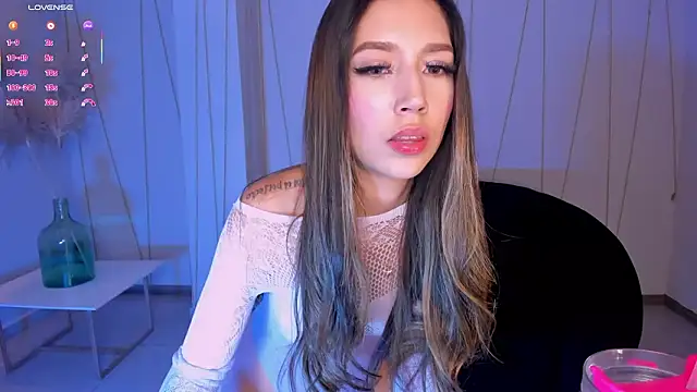 Chatroom XXX en direct de TaraLawrence