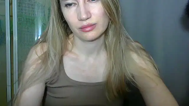 JessFoxxx: онлайн-секс-чат