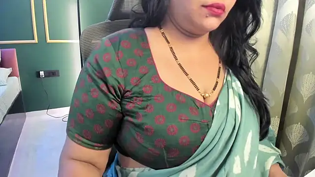 tarivishu11 Webcamshow