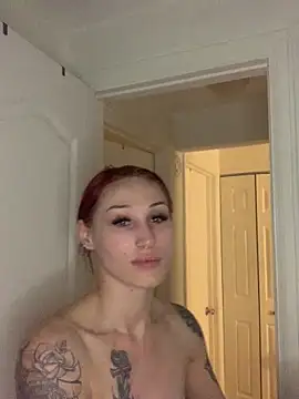 ThornsandHoney's Live XXX Chat