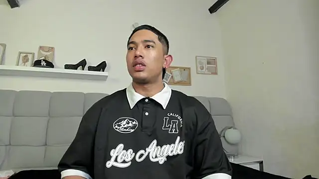 erotic_sins Webcam show