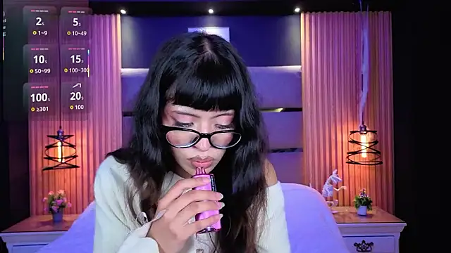 AlanaWalker9: απευθείας συνομιλία ΧΧΧ