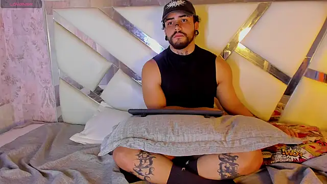 Benny_and_Mark: онлайн-секс-чат