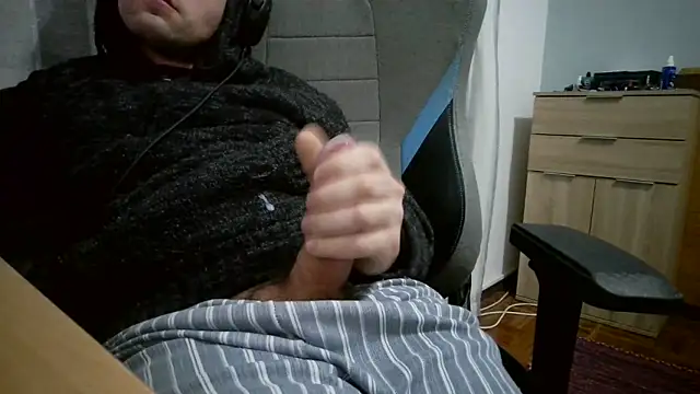 Maxxcock29x Show in webcam