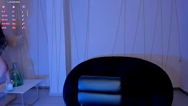 TaraLawrence Live XXX-Chat