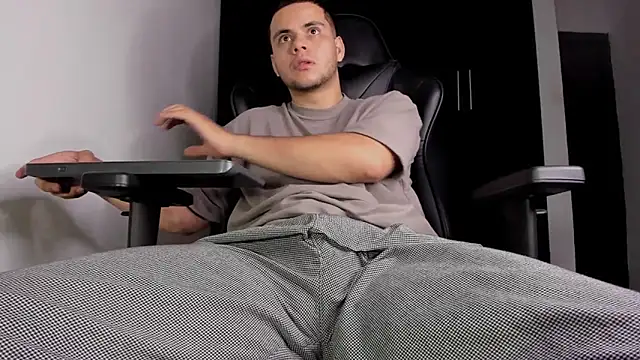 Živý XXX chat Liam_Mateo