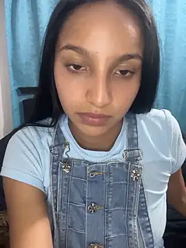 Eve_Ritz Chat XXX in diretta