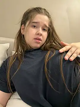 HornyGirlH Live XXX-chat