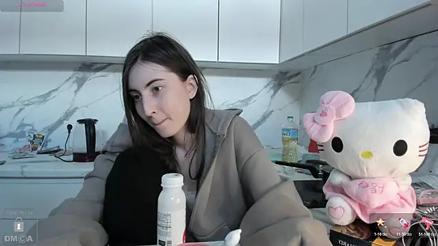 Онлайн чат XXX Ayesha_Thebestt