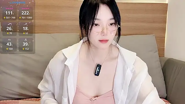 upoo7lt's Webcam Show