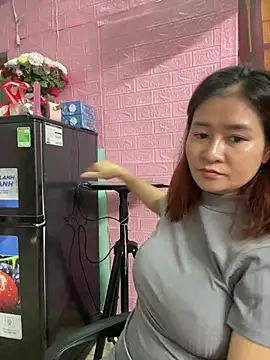 Bollozzy_89 网络视讯表演