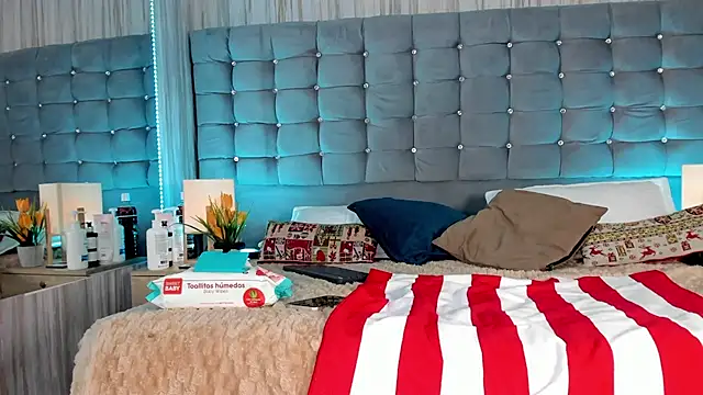 Pertunjukan Kamera Web Poacahontasfg