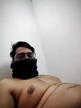 Ajju121092: απευθείας συνομιλία ΧΧΧ