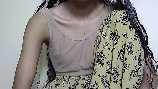 Chatroom XXX en direct de Anu_tiny