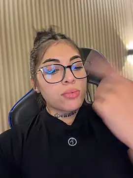 Chat XXX en directo de Sarasanders_4