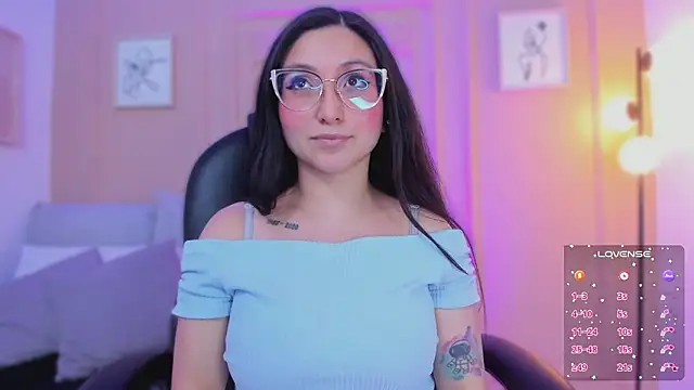 Онлайн чат XXX lucy_neil