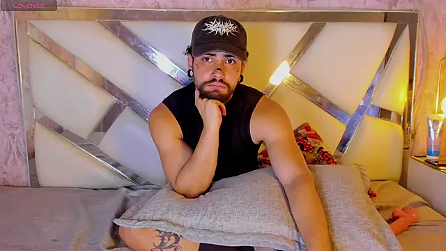 Benny_and_Mark élő XXX-chatje