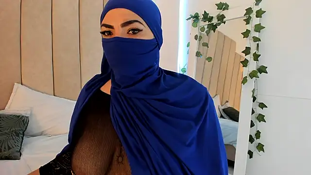 _naylaa_ Adlı Modelin Web Kamerası Şovu