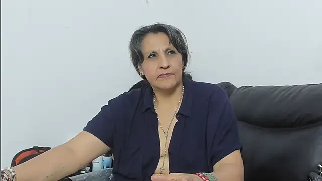 merlyna_goldens Adlı Modelin Canlı XXX Sohbeti