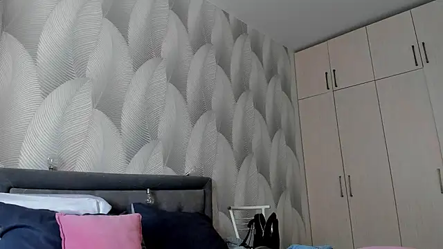 Bambiii_bbyn Live XXX chat