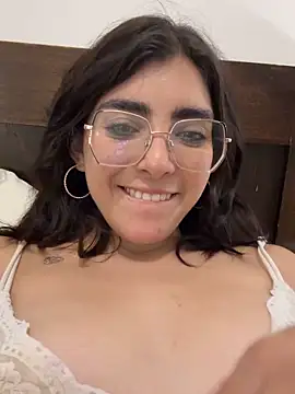 Chatroom XXX en direct de MartinaSooler