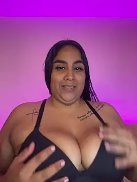 Liithn Live XXX chat