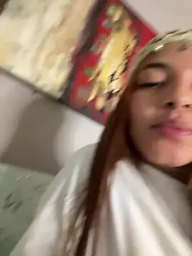 AkiraY10 – Naživo XXX chat