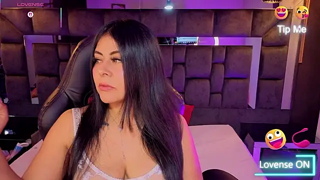 Aniajoness_'s Live XXX Chat