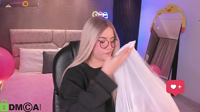 Arinextdoor Live XXX-Chat