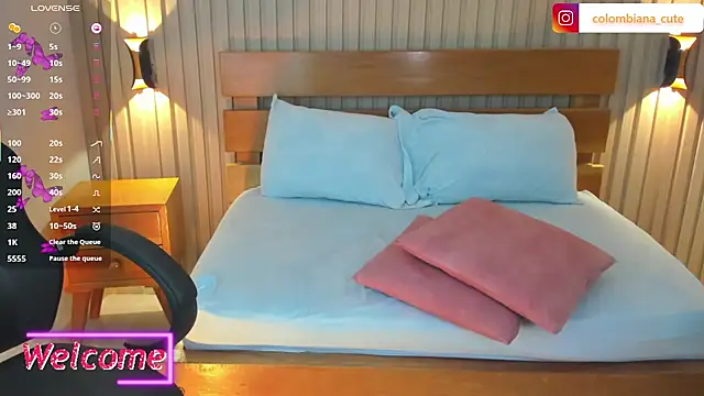 soffia_modre_'s Live XXX Chat