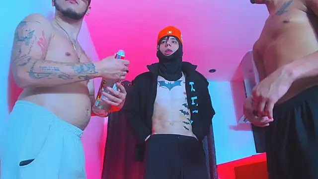 TheBatMansion Pertunjukan Webcam