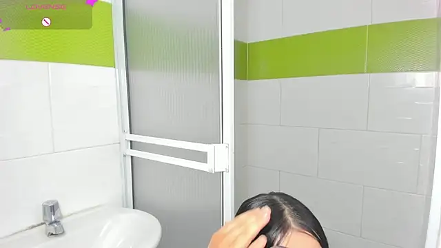 Chat XXX en directo de lili_cardenas_