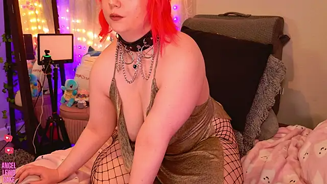 Živý XXX chat Angel-Lewd-Cake