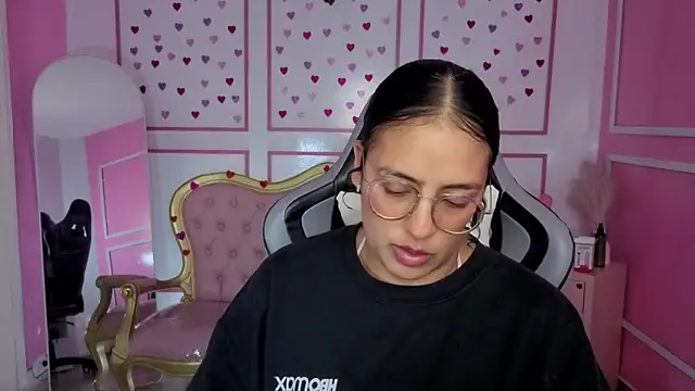 tamara_brown_t élő XXX-chatje