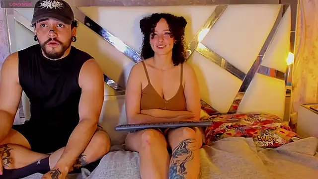 Benny_and_Mark 即時 XXX 聊天