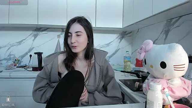 Ayesha_Thebestt 即時 XXX 聊天