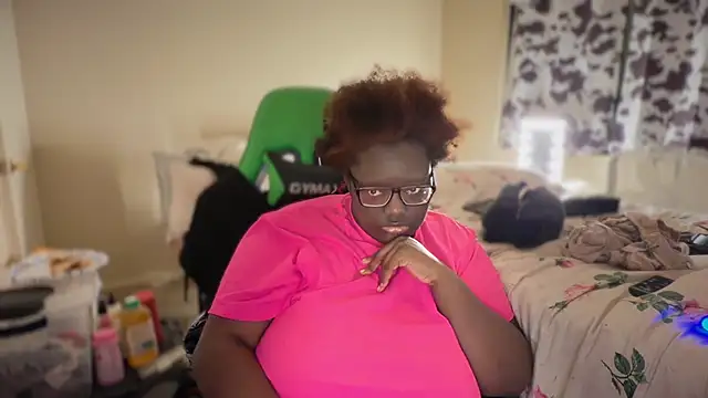 -Yagurlwest – Live XXX-chat