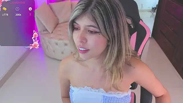 NATAASHA___'s Live XXX Chat