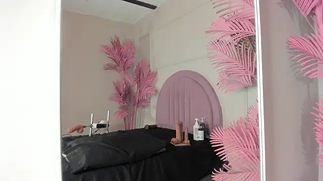 Tamaramilleer's Live XXX Chat