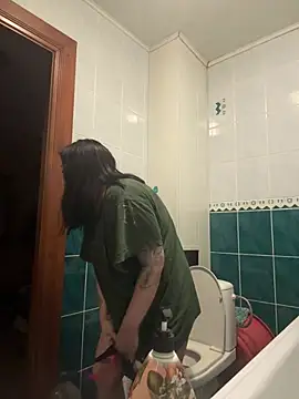 Naughtbaby_2025 即時 XXX 聊天