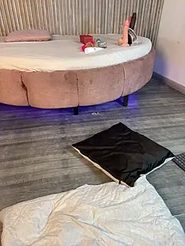 Онлайн чат XXX Saracooper__