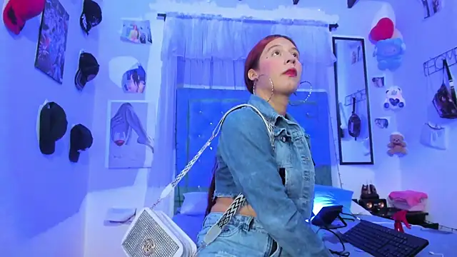 Rihanna_hotx élő XXX-chatje