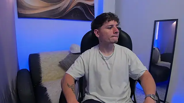 Leoo_Miller Live XXX-Chat