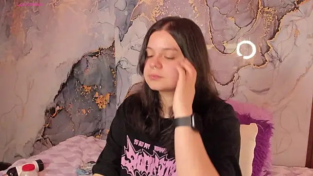 Chat XXX en directo de Mey_moon