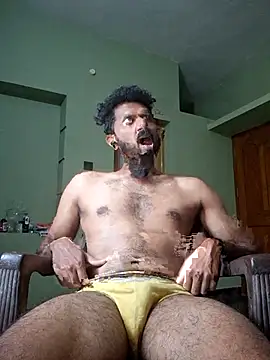 MALLUboy-04 Show Webcam