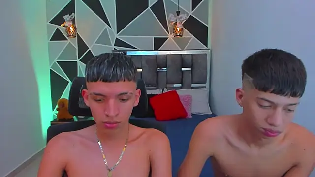 Juan_Nd_Steven Pertunjukan Webcam