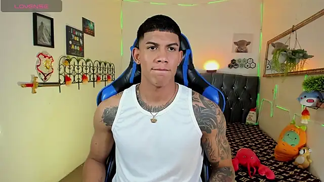 Damian_latinxxx live XXX chat