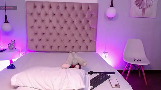 Kiri_Black_ Live XXX Chat