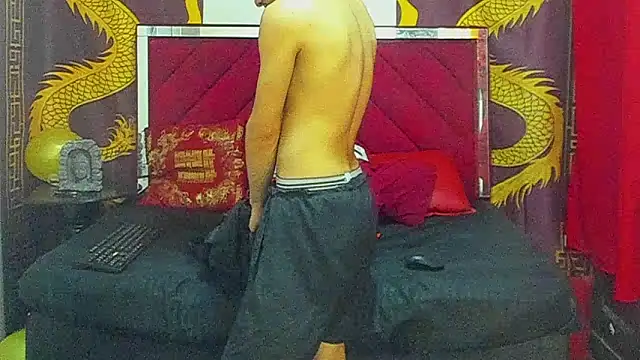 Pride_couple live XXX chat